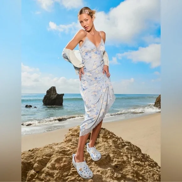 Love Shack Fancy Crocs - Picture 9 of 16